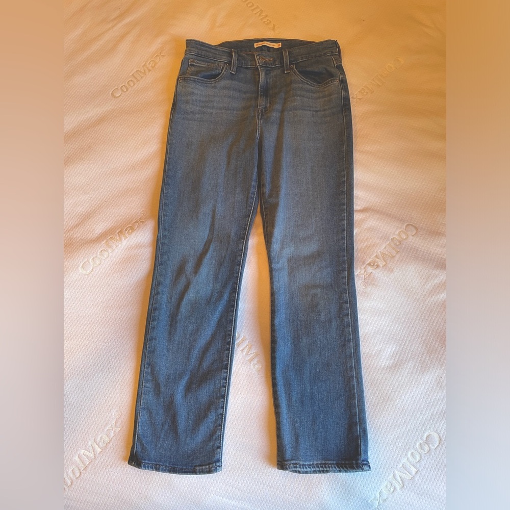 Levi’s 724 High Rise Straight Crop Jeans